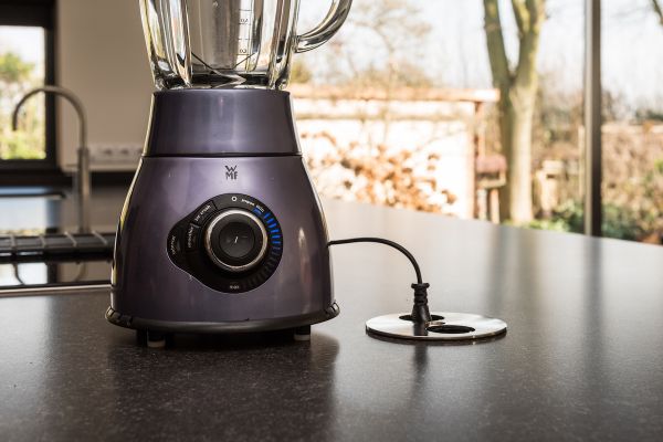 Stoere keuken van eikenhouten planken - handige details