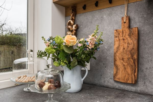 Hardstenen blad en achterwand